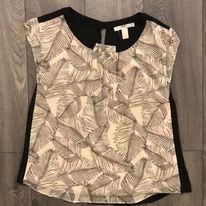NWT Leafy Print Top